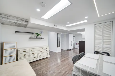 272 Grantham Avenue, ON L2M 4Z9