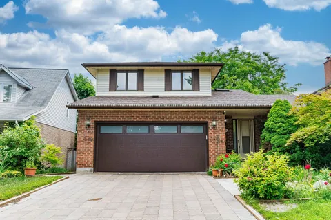 349 Ironwood Road, ON N1G 3P2