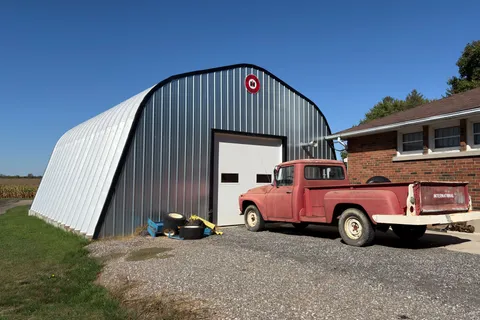 49840 Dingle Street, ON N5H 2R1