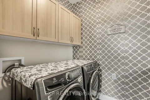 42 Granite Street, ON K4K 0H8