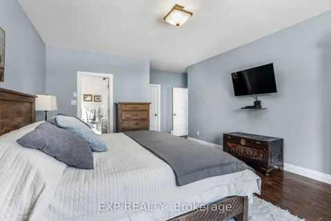 42 Granite Street, ON K4K 0H8