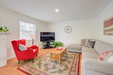 34 Eagle Drive, ON N5A 7Y8