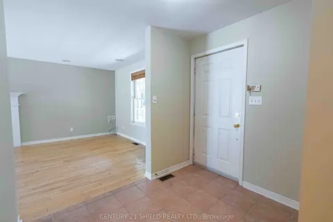 315 Eleventh Street, ON K6H 2Y6