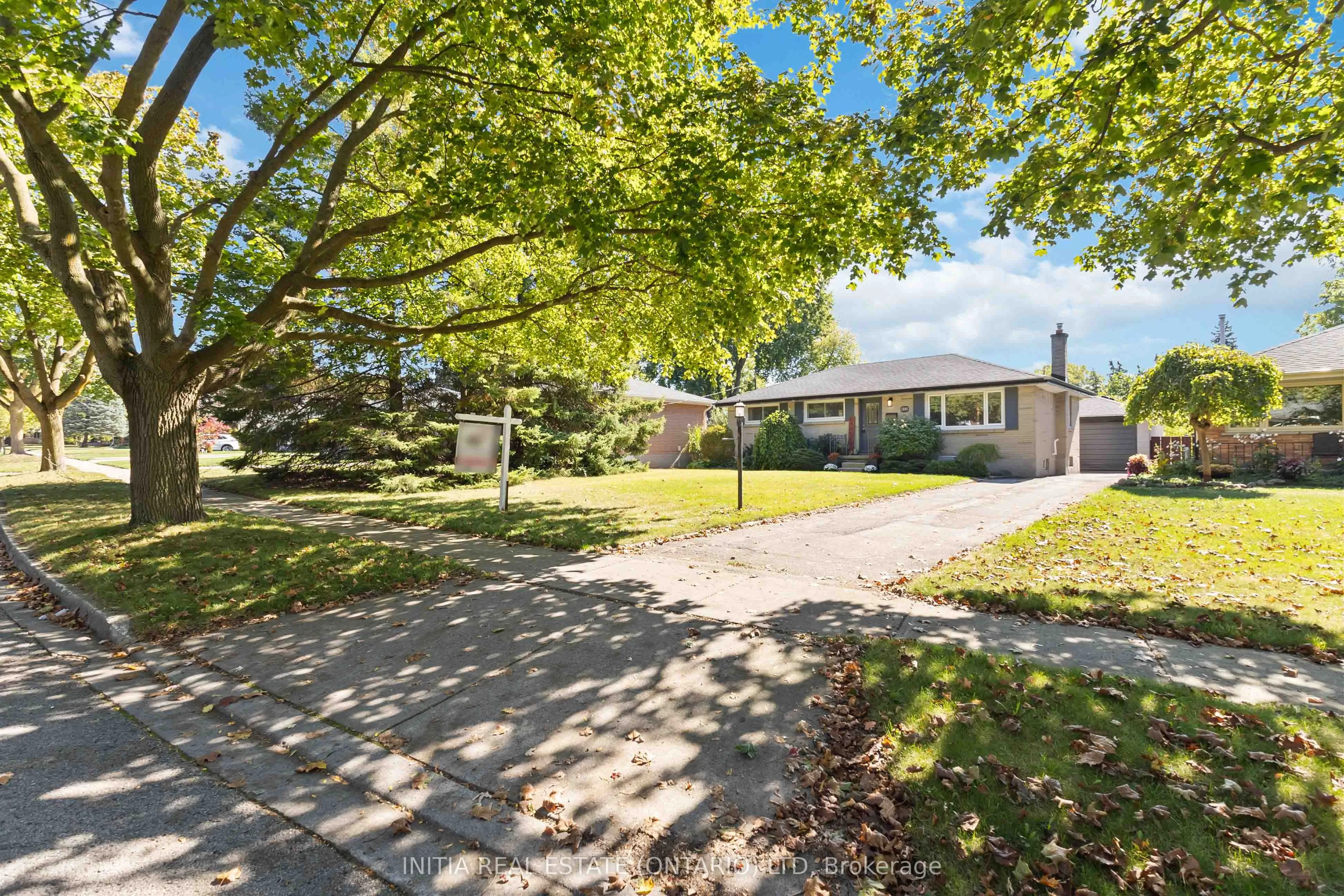 1803 Whitehall Drive, ON N5W 1Z2