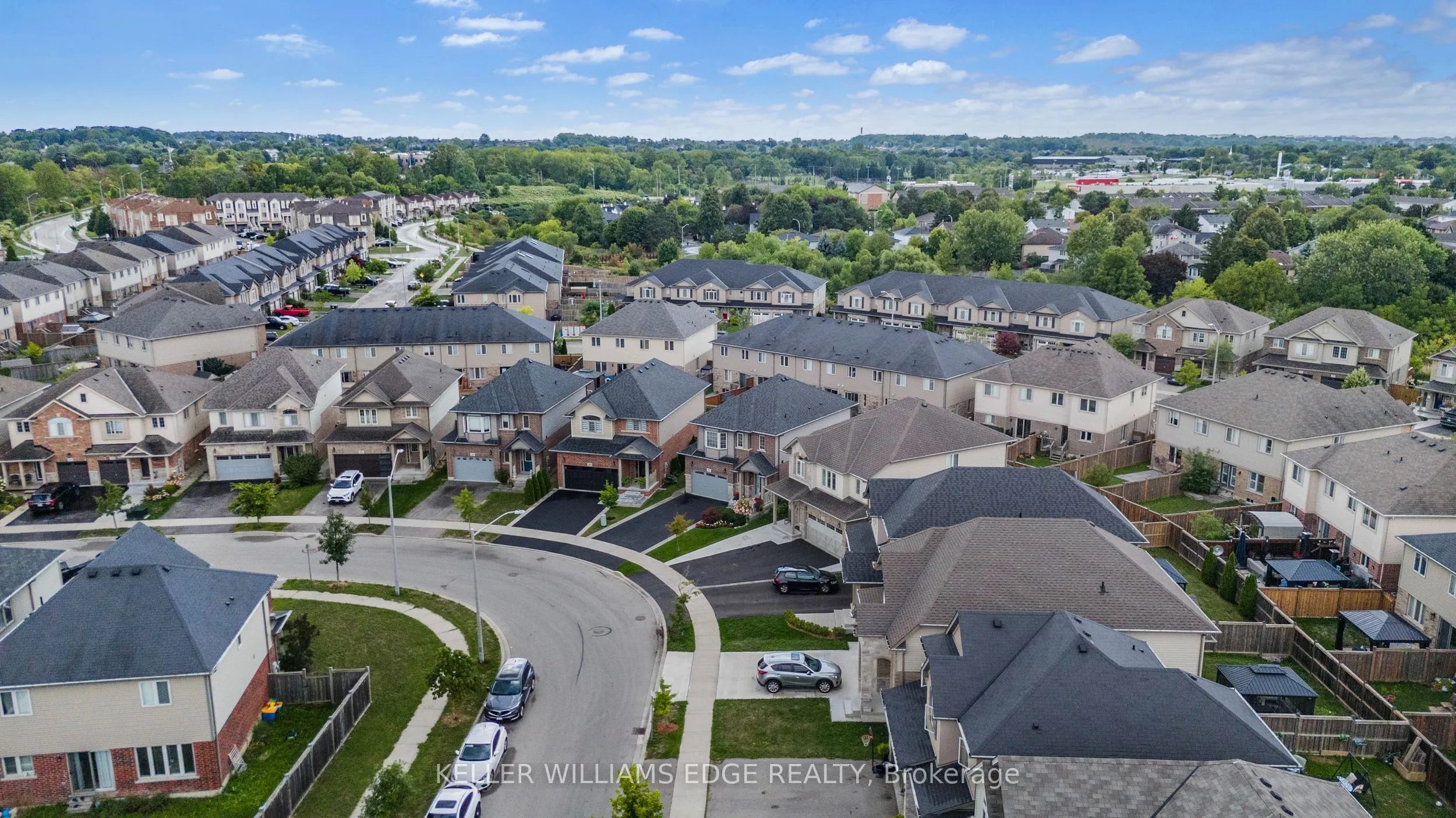 209 Echovalley Drive, ON L8J 0H1