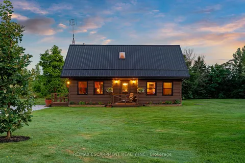 526 2nd Line, ON N0A 1H0