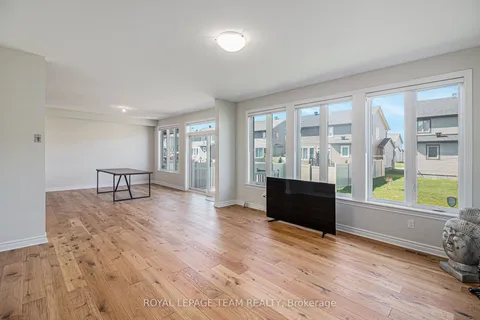 486 Central Park Boulevard, ON K4R 0C7