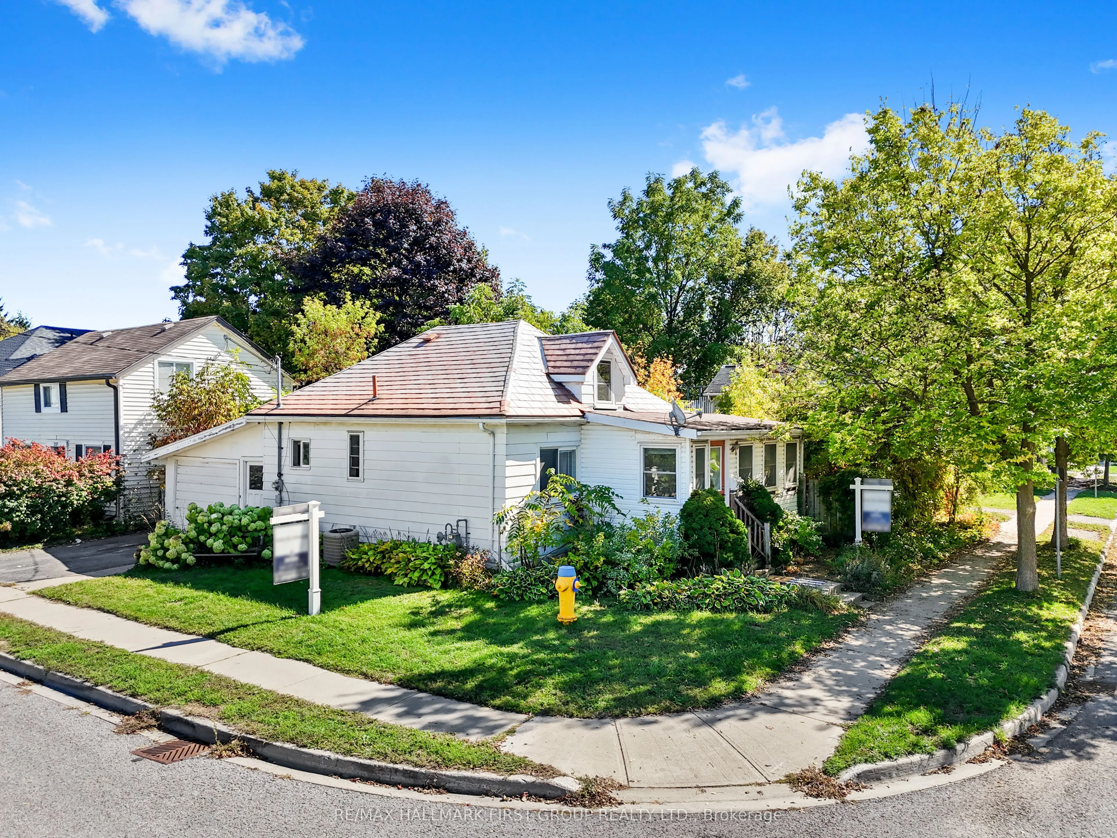 446 Ontario Street, ON K9A 3C2