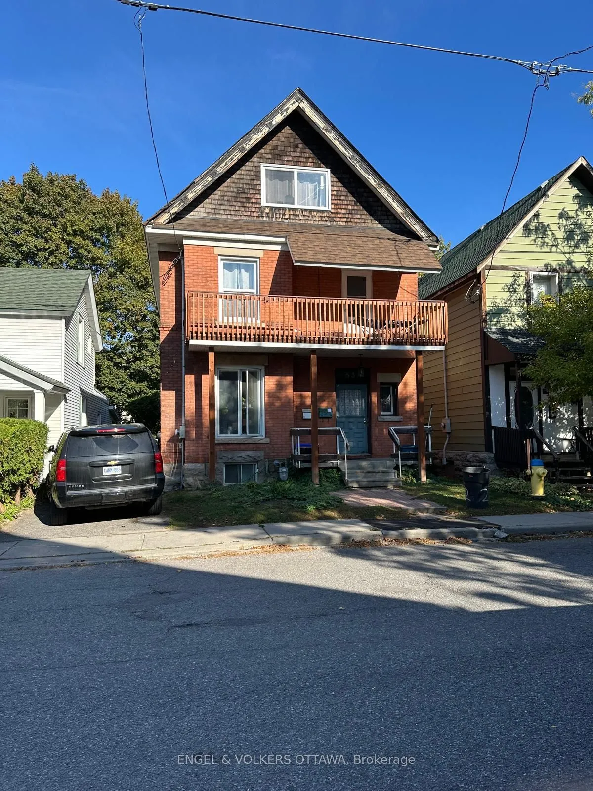 85 Waverley Street, ON K2P 0V1