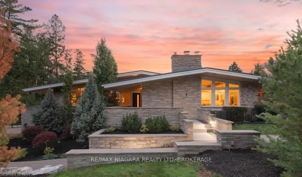 2 Mallette Crescent, ON L0S 1J0