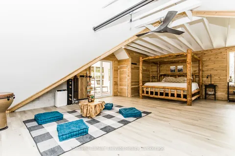 102 Cape Chin North Road, ON N0H 1W0