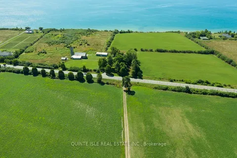 17511 Loyalist Parkway, ON K0K 3L0