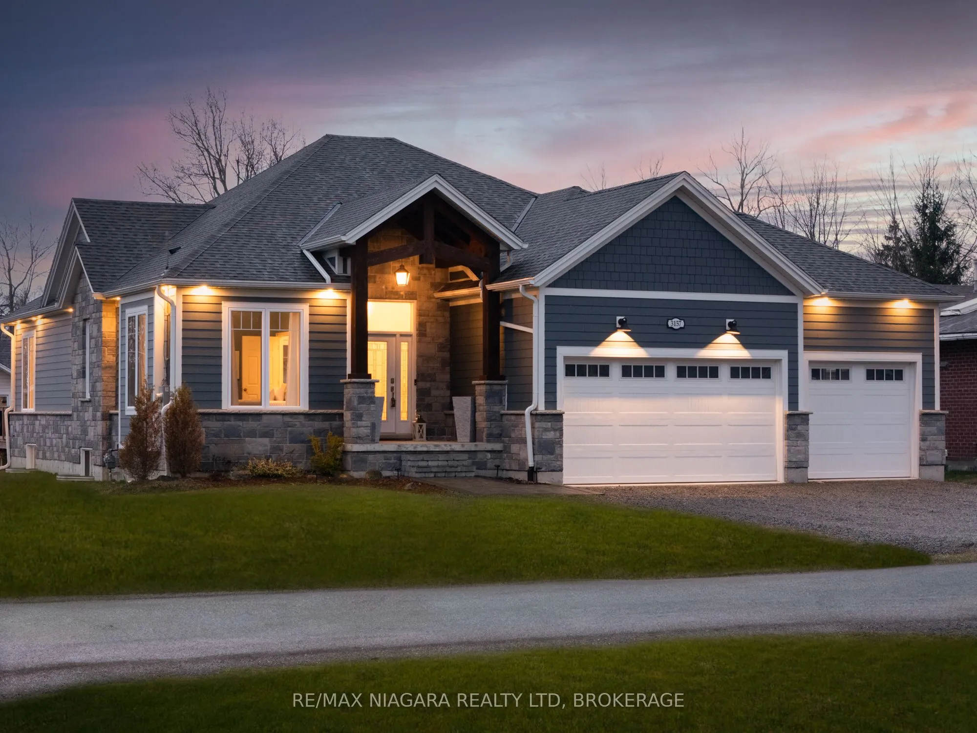 Detached 4 bedroom 3 bathroom at 3157 Bethune Avenue in Fort Erie - MLS# X12434771