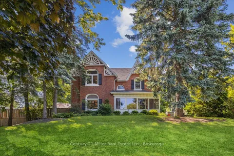 585 Dundas Street, ON L8B 0G7