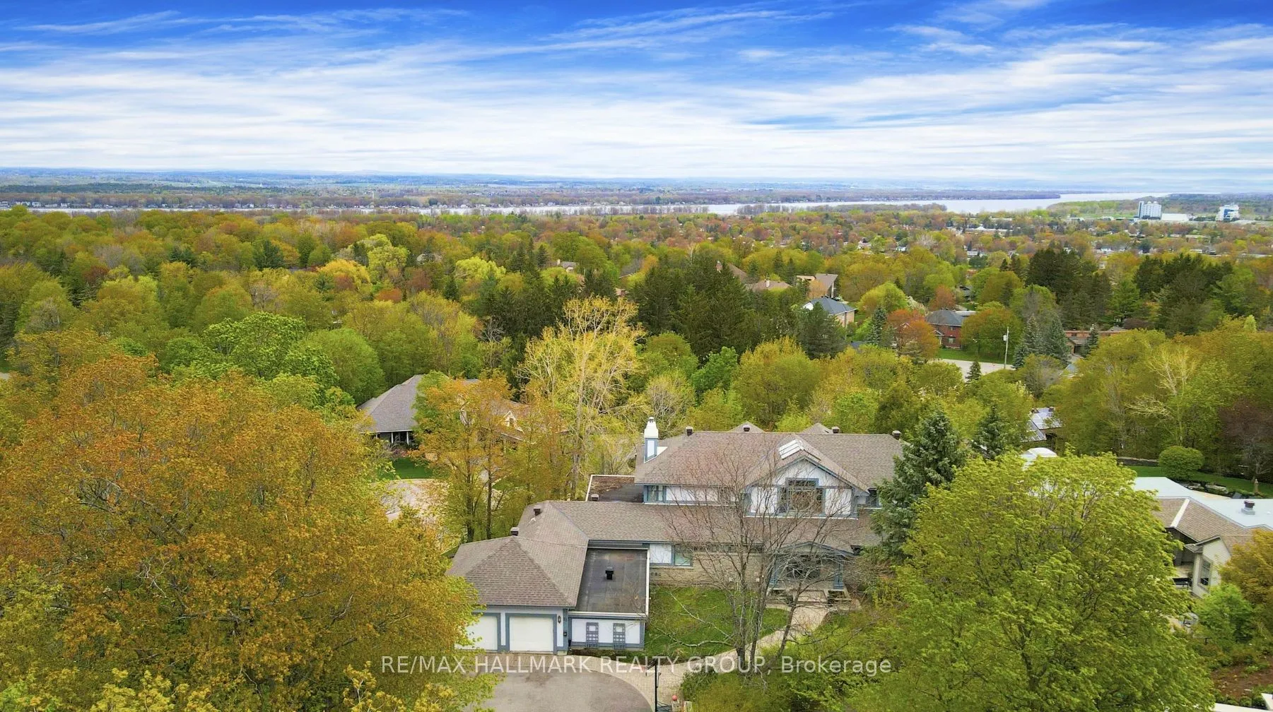 23 DAVIDSON Drive, ON K1J 6L7