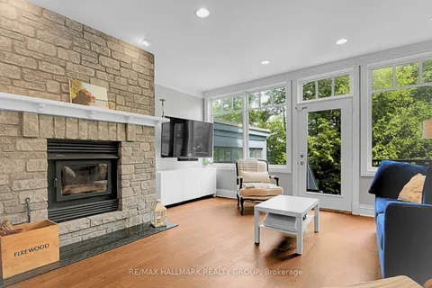 23 DAVIDSON Drive, ON K1J 6L7