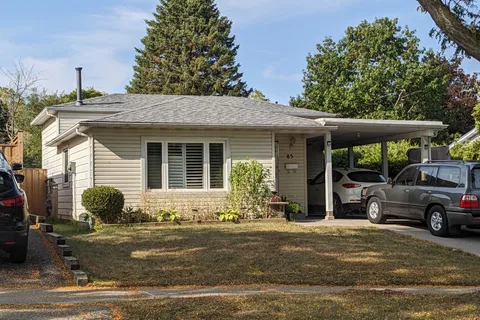 85 Christopher Drive, ON N2J 4J6