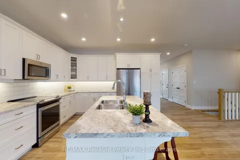 7 Thimbleweed Drive, ON N0M 1G0