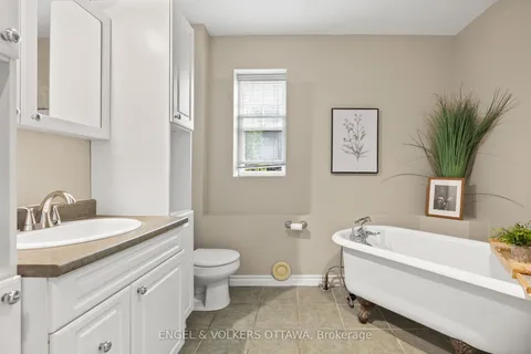 505 Lyon Street, ON K1R 5X6