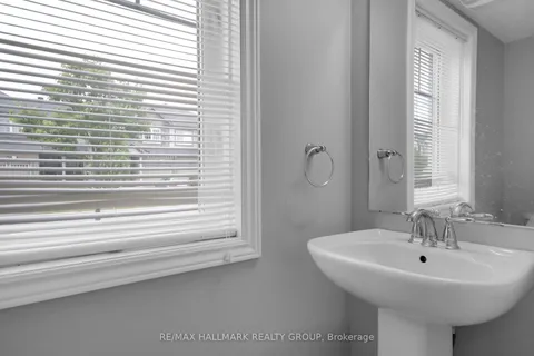 41 Maroma Street, ON K4A 1A3