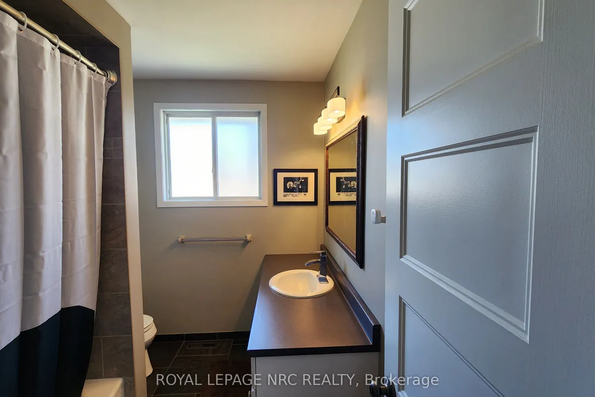 6968 BRIAN Crescent, ON L2J 3P3