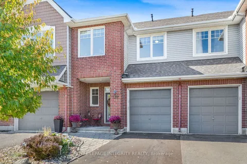 532 Rochefort Circle, ON K4A 0M8