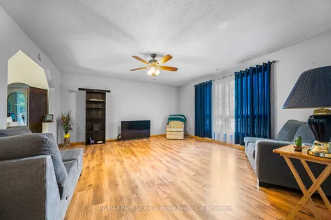 59 Black Road, ON P2A 2W8