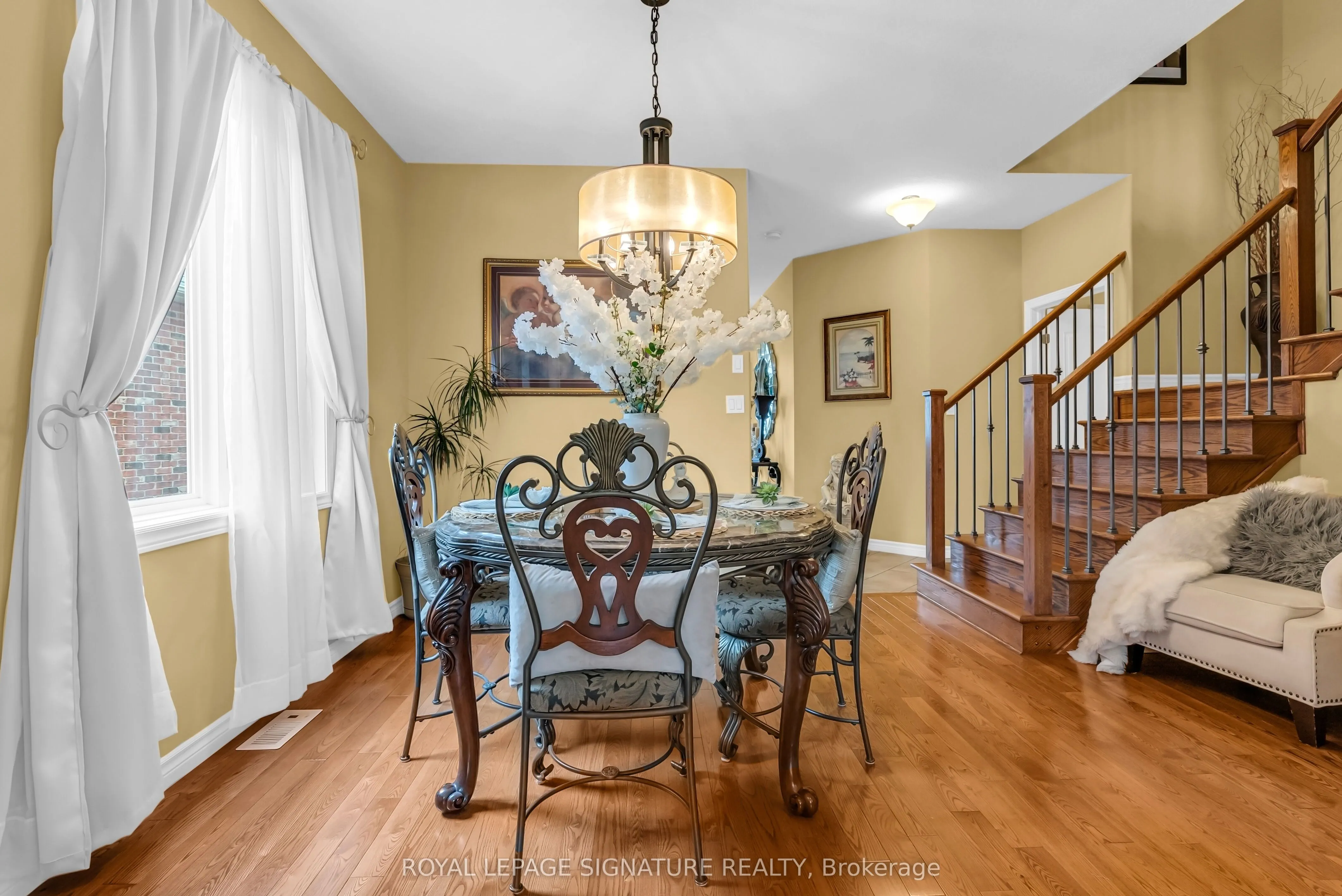 26 Frasson Drive, ON N1E 7J9