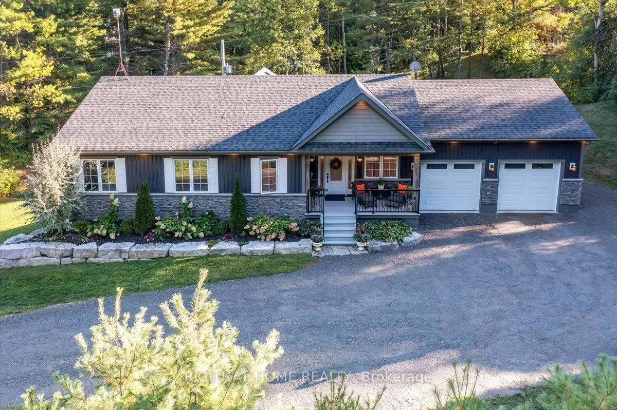 6521 9th Line, ON K0L 1B0