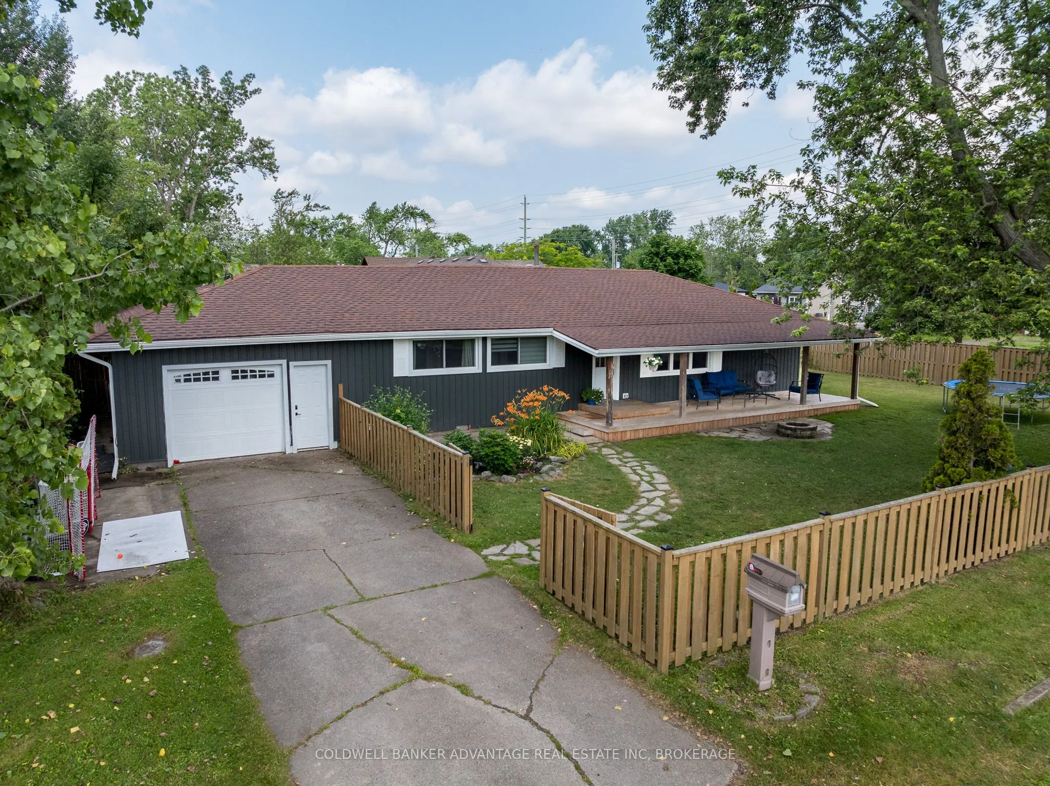 367 Grandview Road, ON L2A 4T3