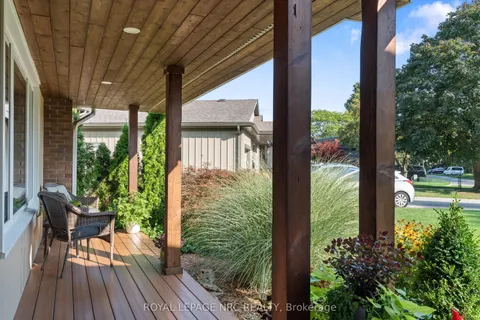 42 The Cedars N/A, ON L2M 6M8