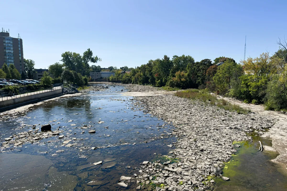 17-23 Moira Street, ON K8P 1S1