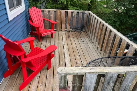 29 Elmwood Avenue, ON N0M 1T0