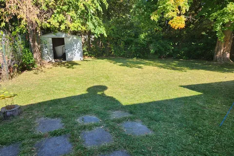 44 THIRD Avenue, ON K7S 1Y5