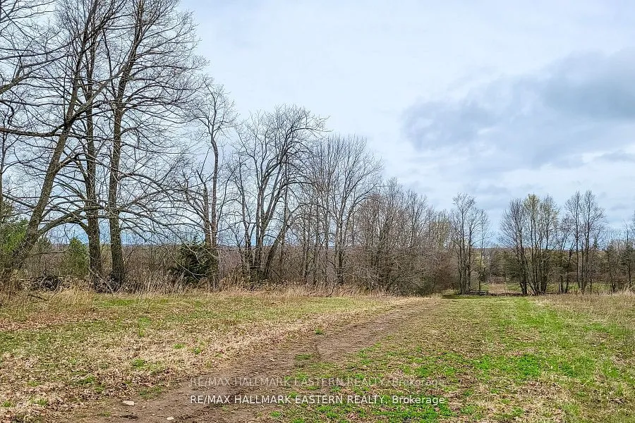 1737 Thirteenth Line, ON K0L 2H0