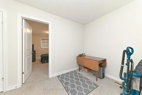 1320 Calais Drive, ON N4T 0L8