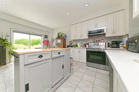 1320 Calais Drive, ON N4T 0L8