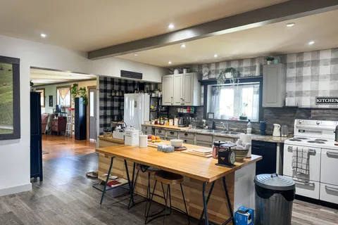 1937 Brookfield Road, ON L3K 5V3