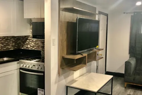 85 Wilson Street, ON L8R 1C7