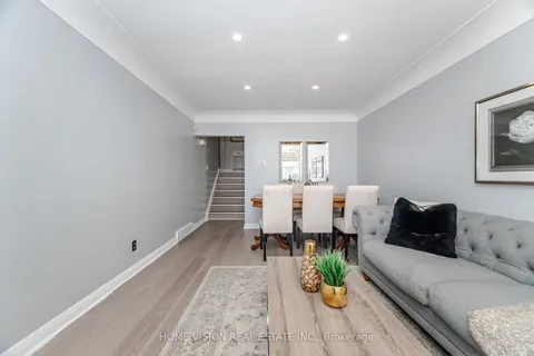 15 Adair Avenue, ON L8H 6A5