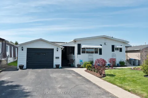 477 Richard Crescent, ON N7G 3P4