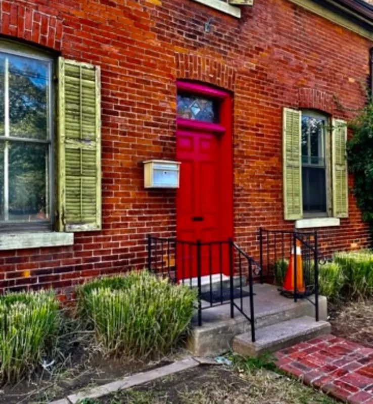 70 Wellington Street, ON L8N 2R1