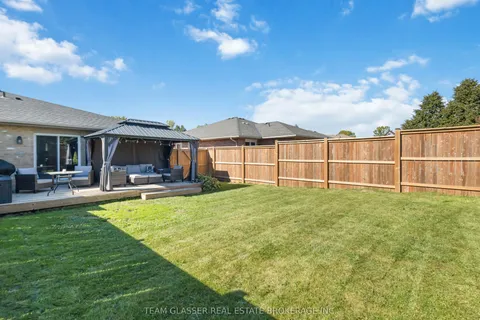 17 CARRIE Crescent, ON N5R 6B9