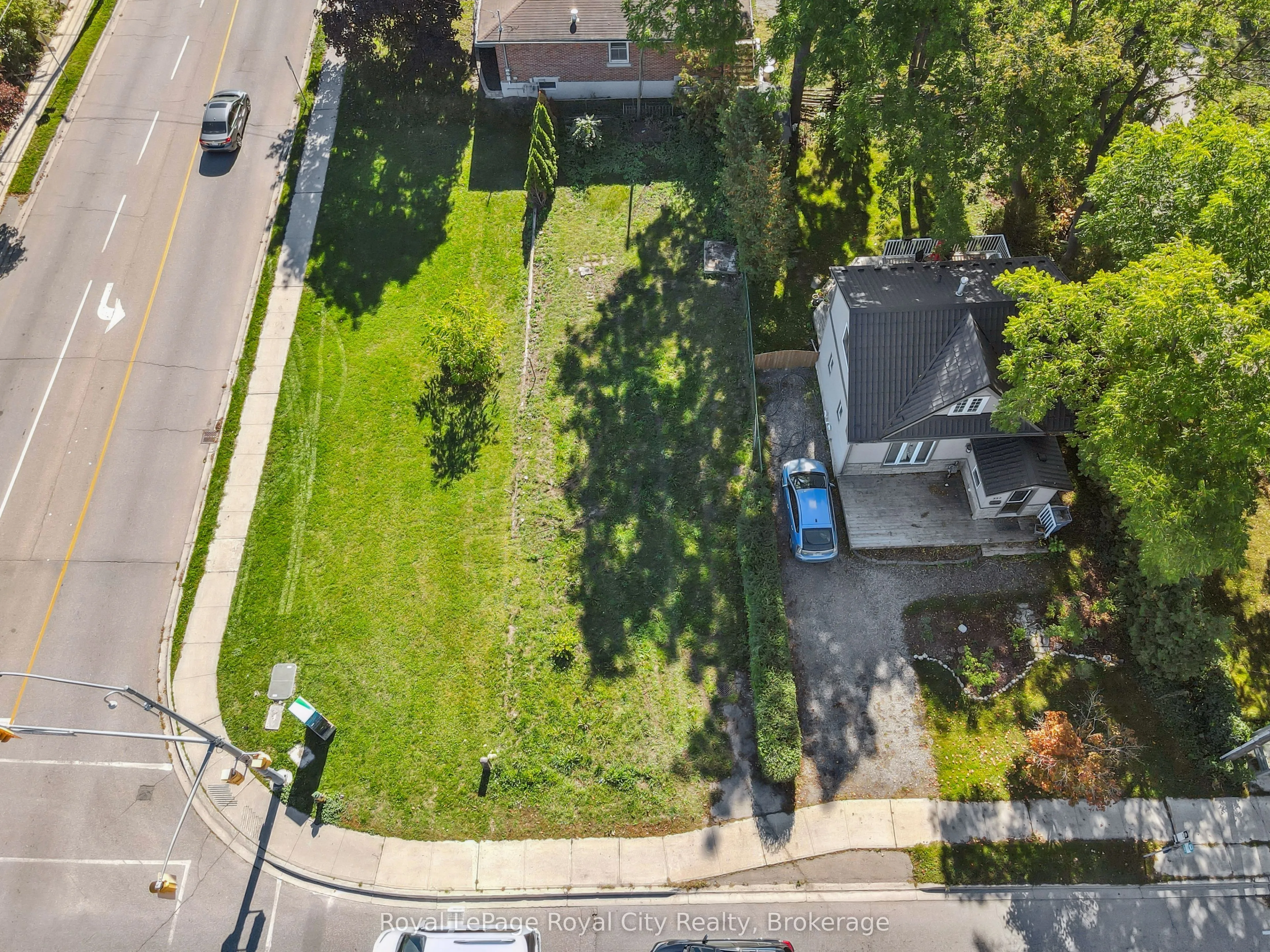 239 Elizabeth Street, ON N1E 2X6