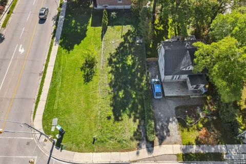 239 Elizabeth Street, ON N1E 2X6