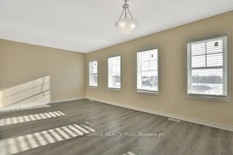 22 Spring Creek Drive, ON L8B 1V7