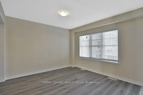 22 Spring Creek Drive, ON L8B 1V7