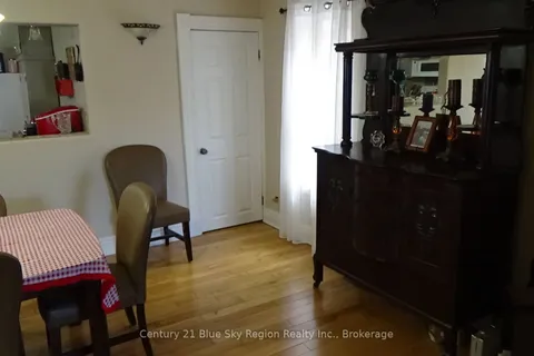 176 Church Street, ON P2B 1H5