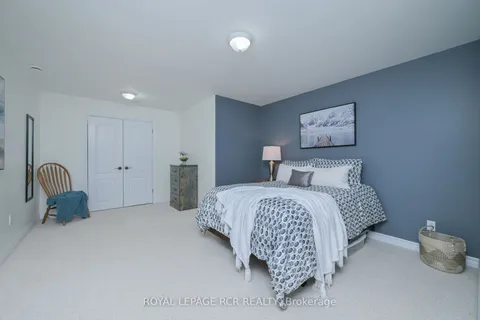 44 Rayburn Meadows N/A, ON L9W 7E7