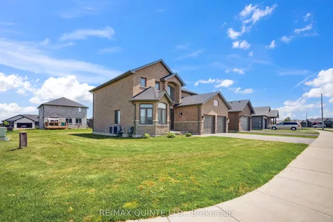 91 Hampton Ridge Drive, ON K8N 0E6